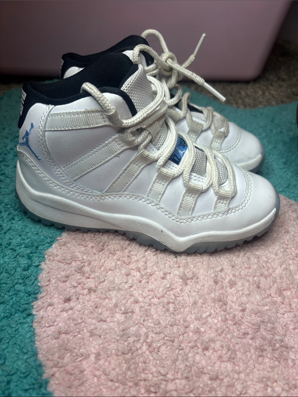 Jordan Kids 11’s Jumpman